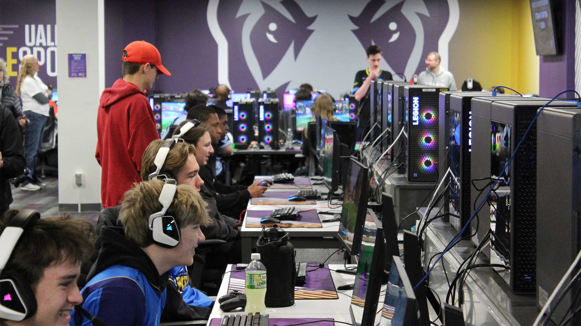 Esports students compete at the ESSEF UAlbany Icebreaker Invitational Tournament this winter.