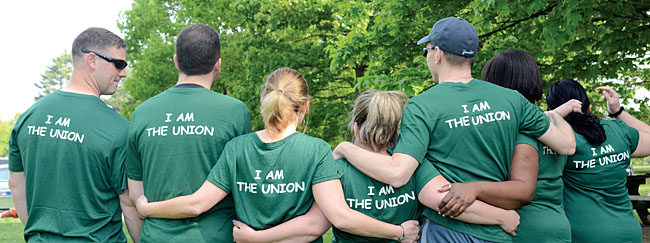 Members of the Yorktown Congress of Teachers display their solidarity. Photo by Maria R. Bastone.
