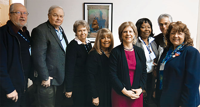Members meet with Assemblywoman Shelley Mayer, D-Yonkers, at NYSUT’s Committee of 100 lobby day. From left, Bob Hudson, Glenn Lucas and Kay Staplin of RC 15/16; Judie Mirra, president Greenburgh Teachers Federation; Assemblywoman Mayer; Deborah Collier and Martin Sommer, RC 16; and Florence McCue, at-large director ED 51–53.