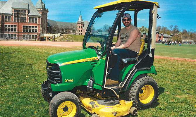 Grounds laborer Gary Doubrava. Photo by Maria R. Bastone.
