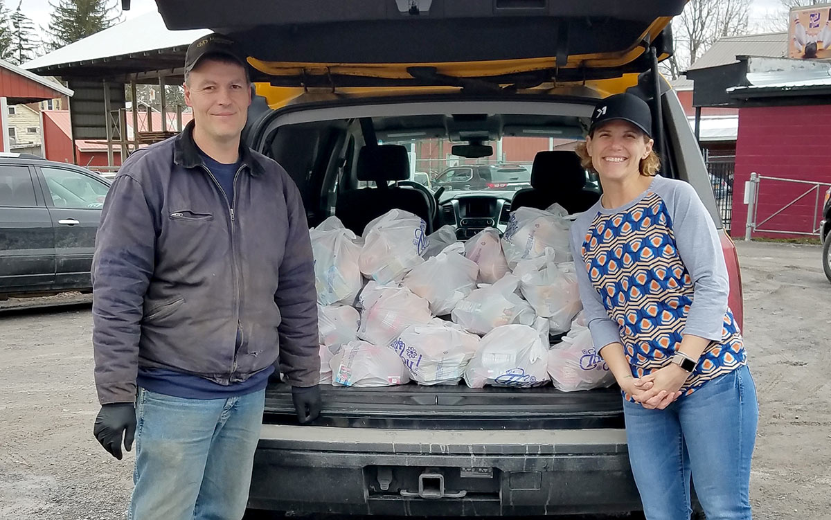 food bank volunteers